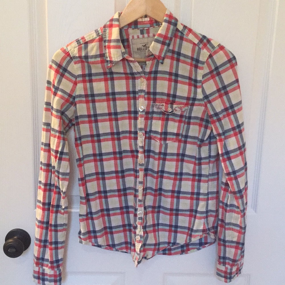 Hollister shirt